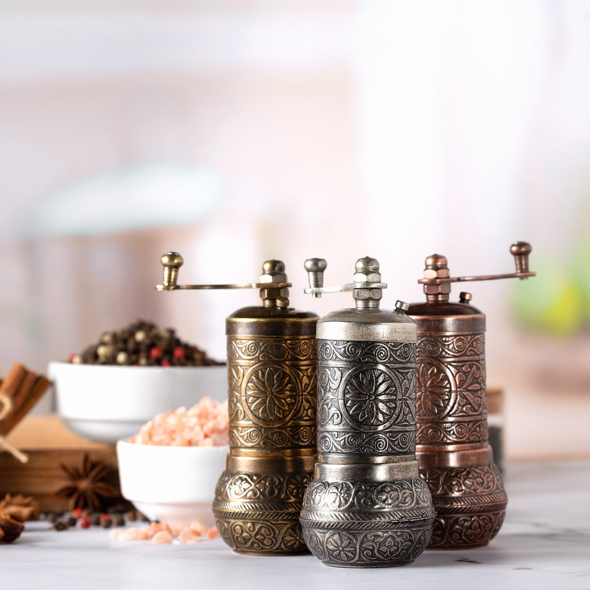 Salt and Black Pepper Grinder, Refillable Spice Grinder, Authentic Vintage Turkish Pepper Mill Decorative, 4.2 in, Antique Copper, Bronze
