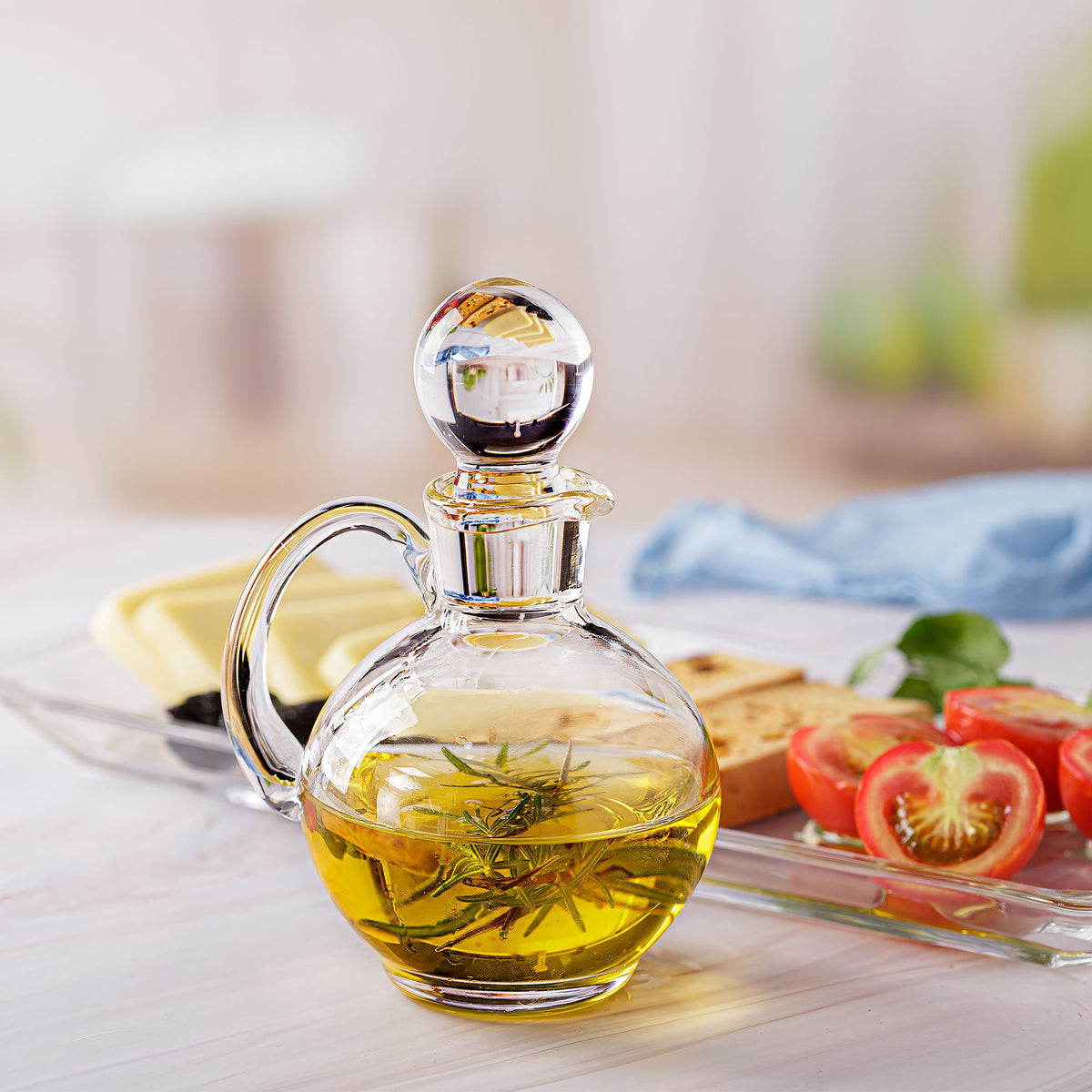 Cibeat 17oz Glass Olive Oil Dispenser Bottle, Oil &Vinegar Cruet