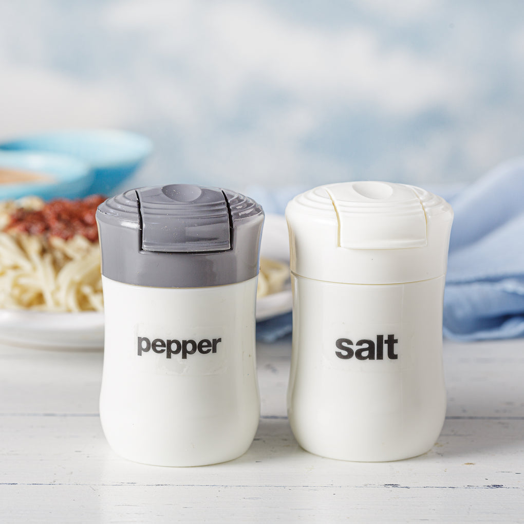 Cezoyx 30 Pack Mini Spice Shakers, 0.5 Oz Glass Salt and Pepper